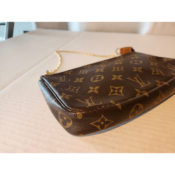 Louis Vuitton Pochette Accessoires Shoulder Bag LV Monogram AR0955 - Picture 8 of 15